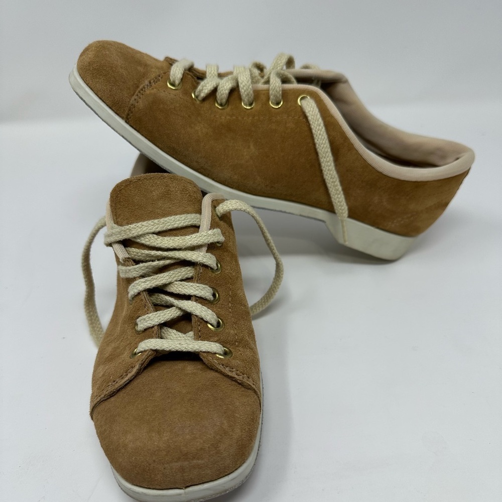 Hush Puppies Brown Lace Up‎ Suede Vintage Oxfords Shoes Women's 7